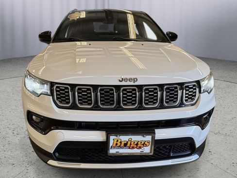 Used 2024 Jeep Compass Limited AWD/4WD image 9