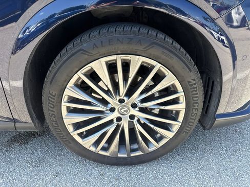Certified 2024 Lexus RX 350 FWD w/ Convenience Package image 13