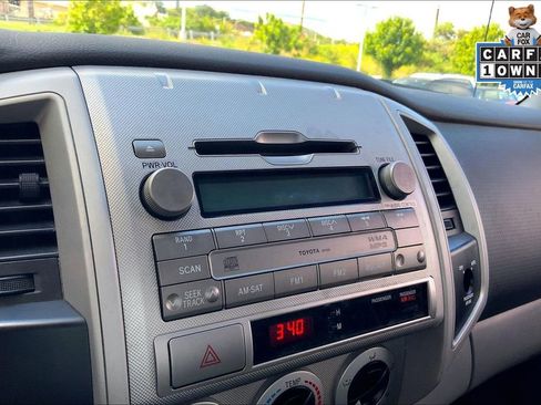 Used 2009 Toyota Tacoma PreRunner RWD image 19
