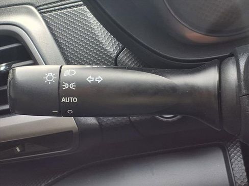 Certified 2023 Subaru Forester image 12