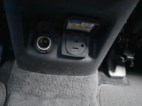 Used 2022 Kia Telluride SX w/ SX Prestige Package image 18