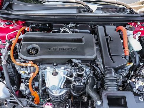 Used 2025 Honda Accord Sport image 30