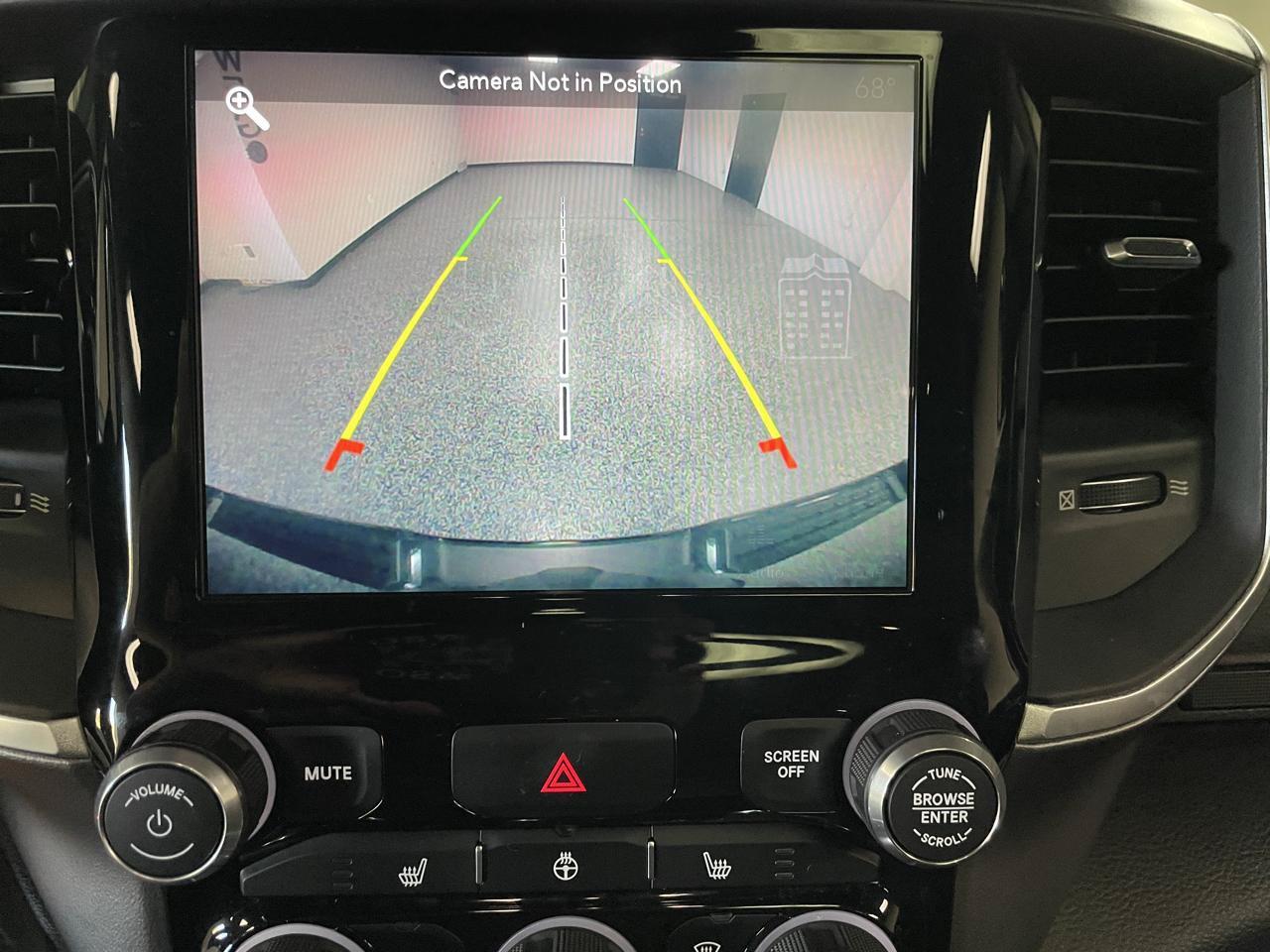 Used 2019 RAM 1500 Big Horn AWD/4WD image 24