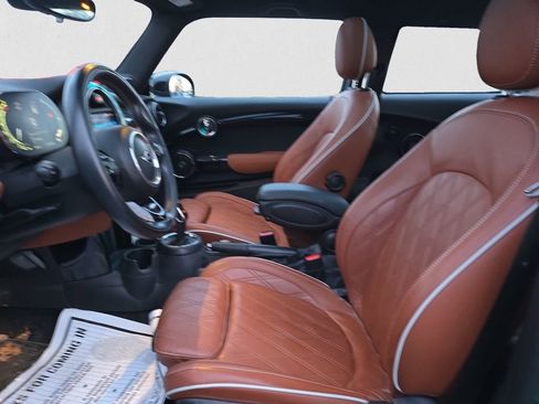 Used 2021 MINI Cooper S image 10