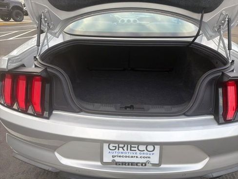 Used 2018 Ford Mustang GT image 12