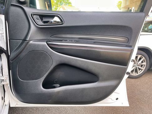 Used 2022 Dodge Durango R/T w/ Blacktop Package AWD/4WD image 50