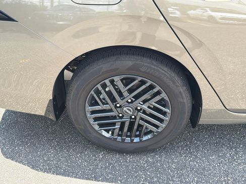 Used 2026 Nissan Sentra SV w/ Floor Mat Package FWD image 18