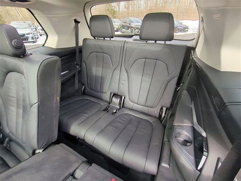 Certified 2022 BMW X7 xDrive40i w/ Premium Package image 20