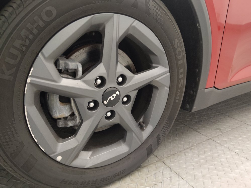 Used 2025 Kia K4 FWD image 31