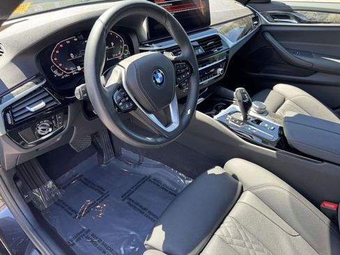 Certified 2023 BMW 530e xDrive AWD/4WD image 21