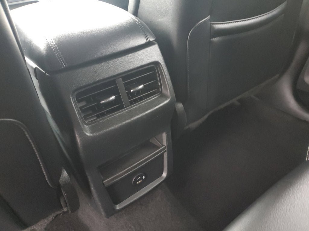Used 2022 Ford Edge SEL AWD/4WD image 39