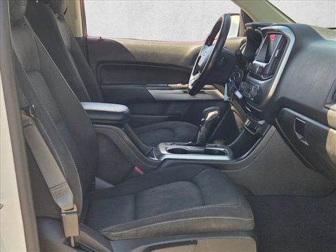Used 2022 Chevrolet Colorado LT w/ LT Convenience Package AWD/4WD image 20