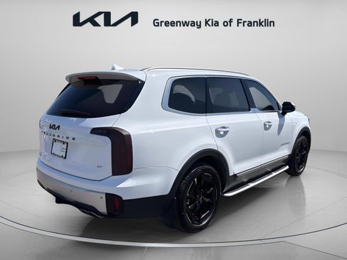 Used 2024 Kia Telluride S w/ S Sunroof Package image 7