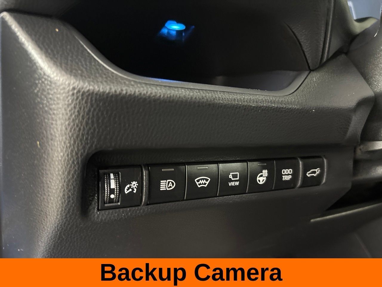 Used 2025 Toyota RAV4 XSE w/ Advanced Technology Package AWD/4WD image 11