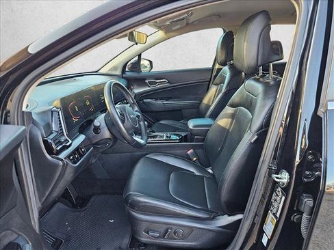 Used 2024 Kia Sportage EX FWD image 13