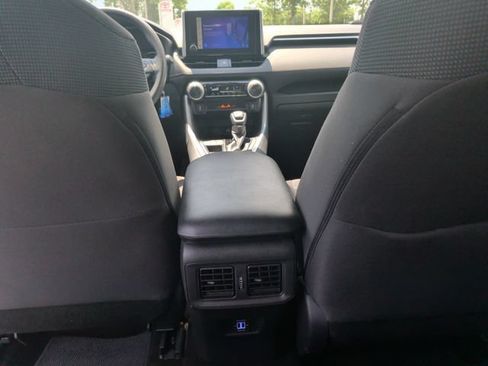 Used 2025 Toyota RAV4 LE FWD image 30