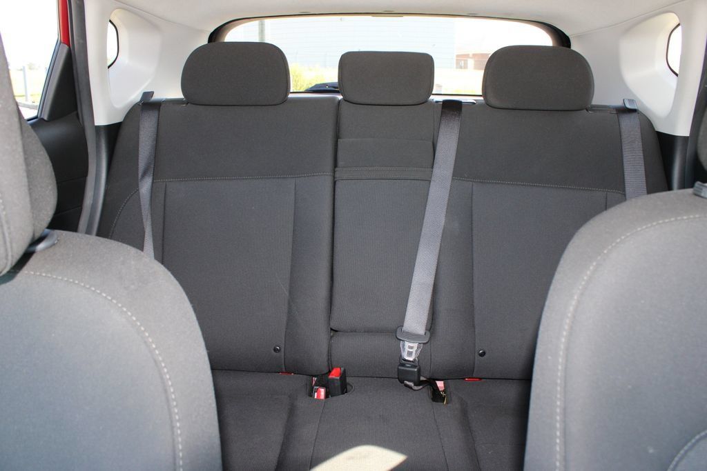 Used 2025 Hyundai Kona SEL AWD/4WD image 13