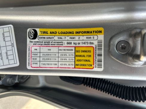 Used 2023 Ford Explorer XLT w/ Equipment Group 202A image 24