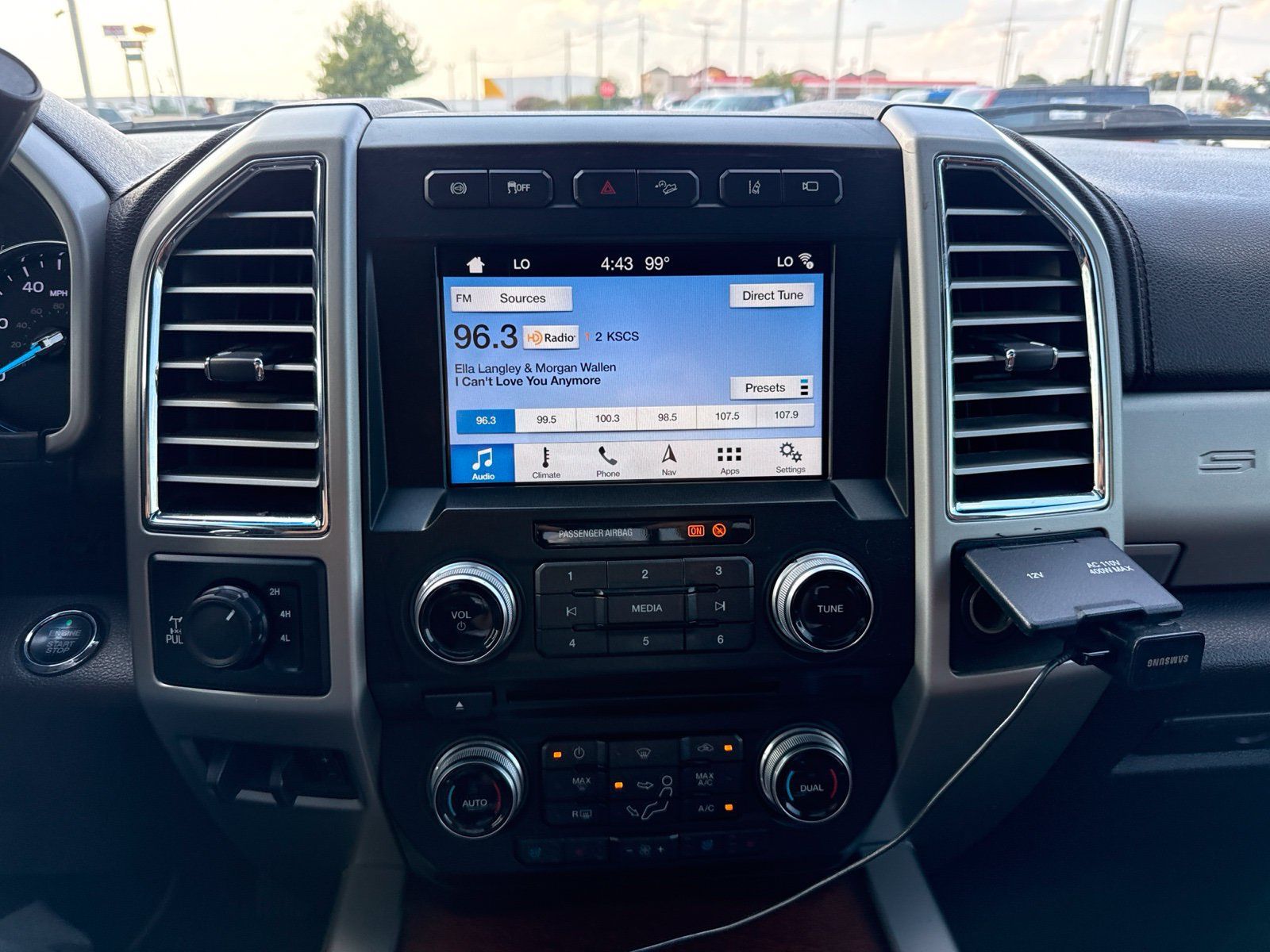 Used 2018 Ford F350 King Ranch w/ King Ranch Ultimate Package AWD/4WD image 19