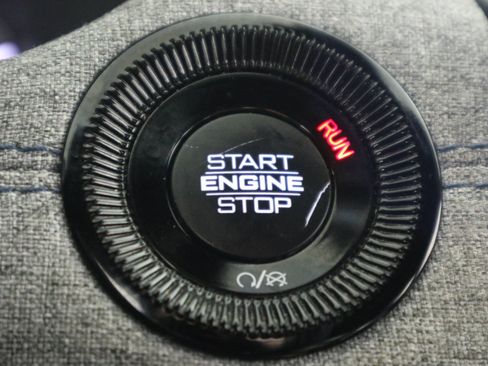 Used 2023 Jeep Compass Latitude w/ Convenience Group image 33