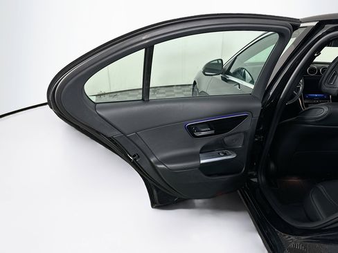 Used 2023 Mercedes-Benz C 300 Sedan image 25