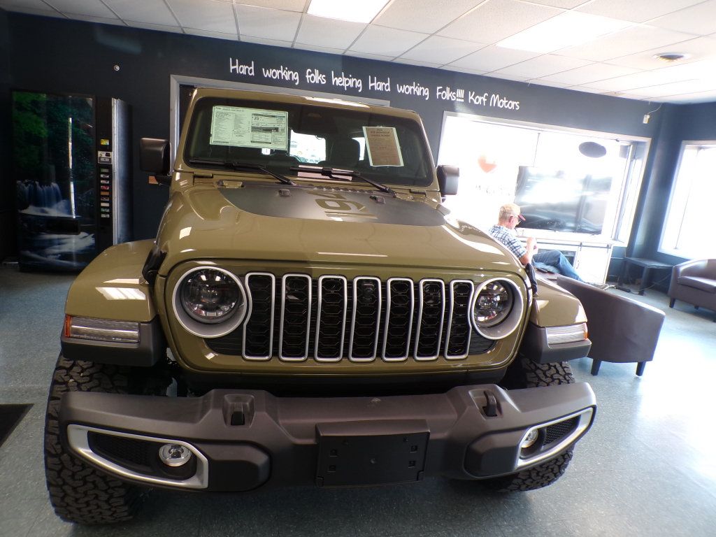 New 2026 Jeep Wrangler Unlimited Sahara AWD/4WD image 24