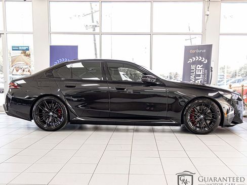 Used 2026 BMW M5 w/ Executive Package AWD/4WD image 8