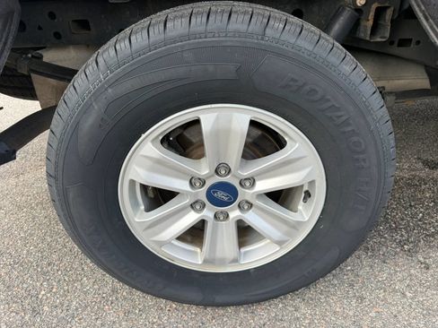 Used 2018 Ford F150 XL w/ Equipment Group 101A Mid AWD/4WD image 33