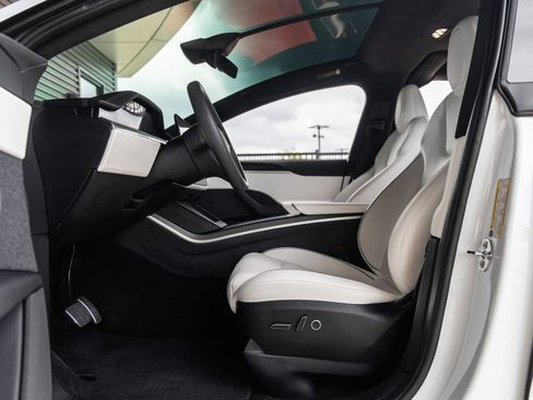 Used 2023 Tesla Model X Plaid AWD/4WD image 20