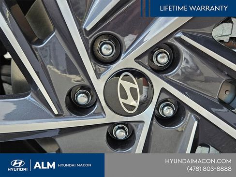 New 2025 Hyundai Tucson Limited AWD/4WD image 22