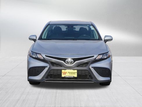 Used 2023 Toyota Camry SE FWD image 2
