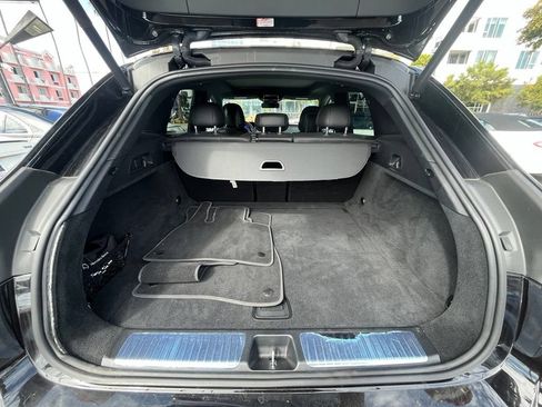 Used 2024 Mercedes-Benz EQE 350+ SUV image 9