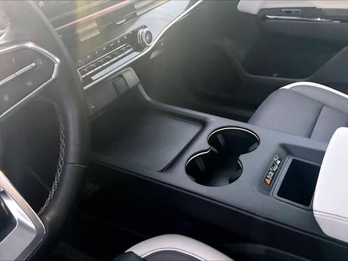 Used 2024 Honda Prologue Elite image 15