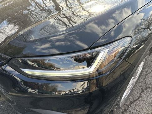 Used 2023 Honda HR-V LX image 8