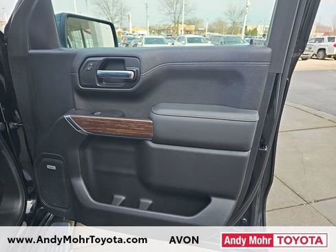 Used 2022 Chevrolet Silverado 1500 High Country w/ Technology Package image 40