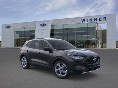 New 2026 Ford Escape ST-Line w/ Cold Weather Package image 7