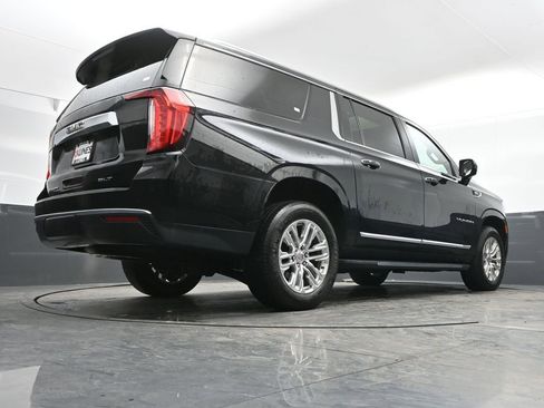 Used 2023 GMC Yukon XL SLT AWD/4WD image 39