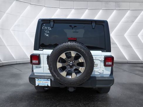 Used 2022 Jeep Wrangler Unlimited Sport AWD/4WD image 6