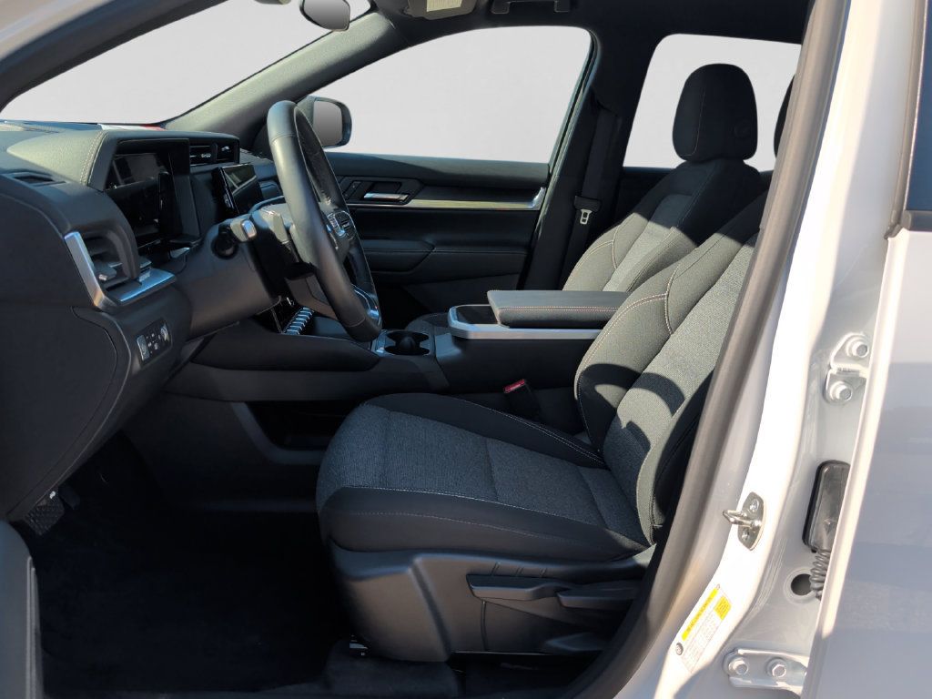 Used 2026 GMC Terrain Elevation AWD/4WD image 16