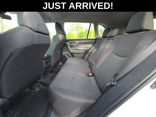 Used 2024 Toyota RAV4 LE FWD image 8