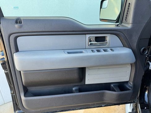Used 2011 Ford F150 XLT w/ XLT Chrome Pkg AWD/4WD image 12