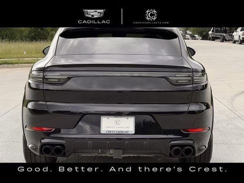 Used 2022 Porsche Cayenne GTS AWD/4WD image 4