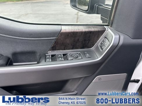 Used 2025 Ford F250 Lariat AWD/4WD image 13