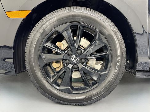 Certified 2024 Honda Odyssey Sport image 32