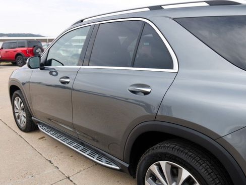 Used 2021 Mercedes-Benz GLE 450 4MATIC image 8