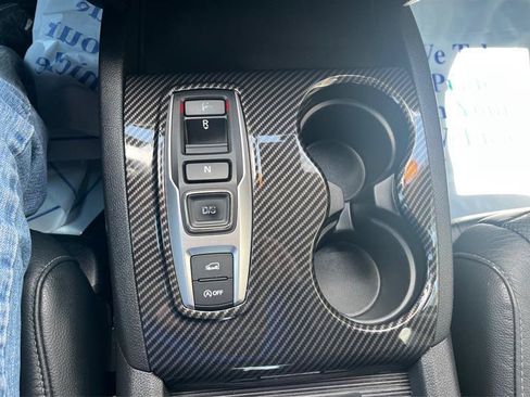 Used 2016 Honda Pilot Elite image 13