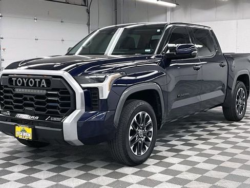 Used 2023 Toyota Tundra Limited image 12