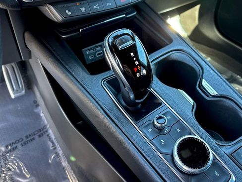 Used 2021 Cadillac XT4 Sport image 17