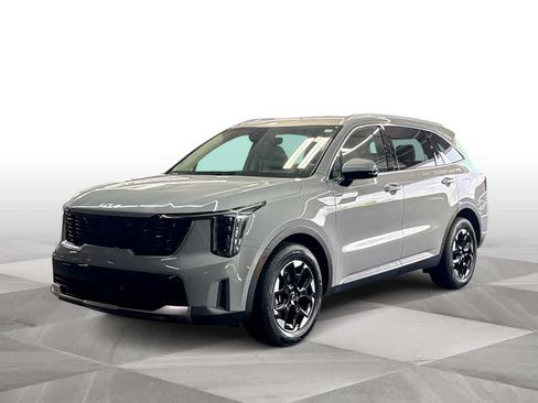 Used 2025 Kia Sorento S FWD image 4