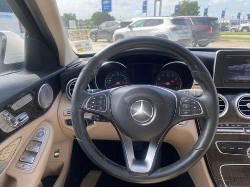 Used 2015 Mercedes-Benz C 300 Sedan image 19